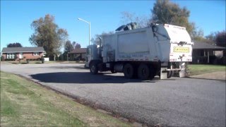 roaring and growling peterbilt 320 heil python trash truck ''66''