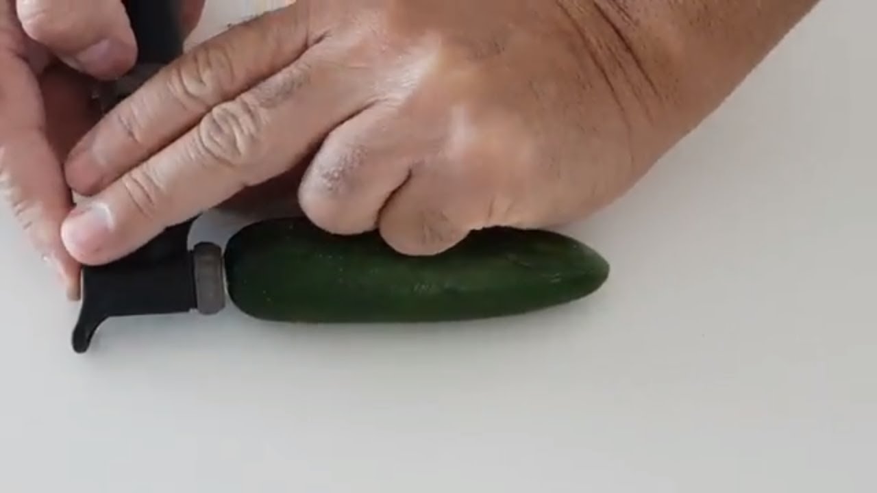 Pepino Com Melancia Faz Mal - EDUCA
