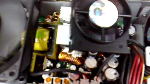 拆開 DL-100  電源供應器外殼 - 天天要聞