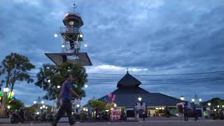 Adzan Maghrib Masjid Agung Demak Kota Wali