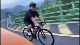 Trio of Cyclists in Tongren 🚴 | 铜仁三人骑行小队