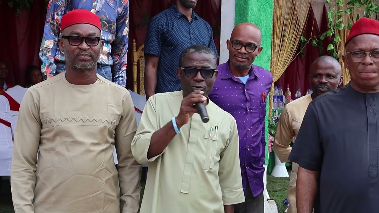 Electric buses won’t displace tricycles, Abia assures operators.