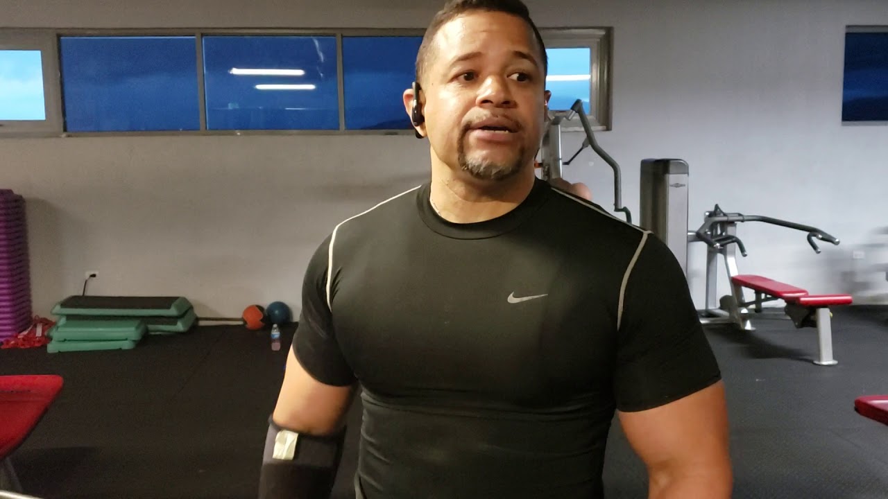 La Roca training - YouTube