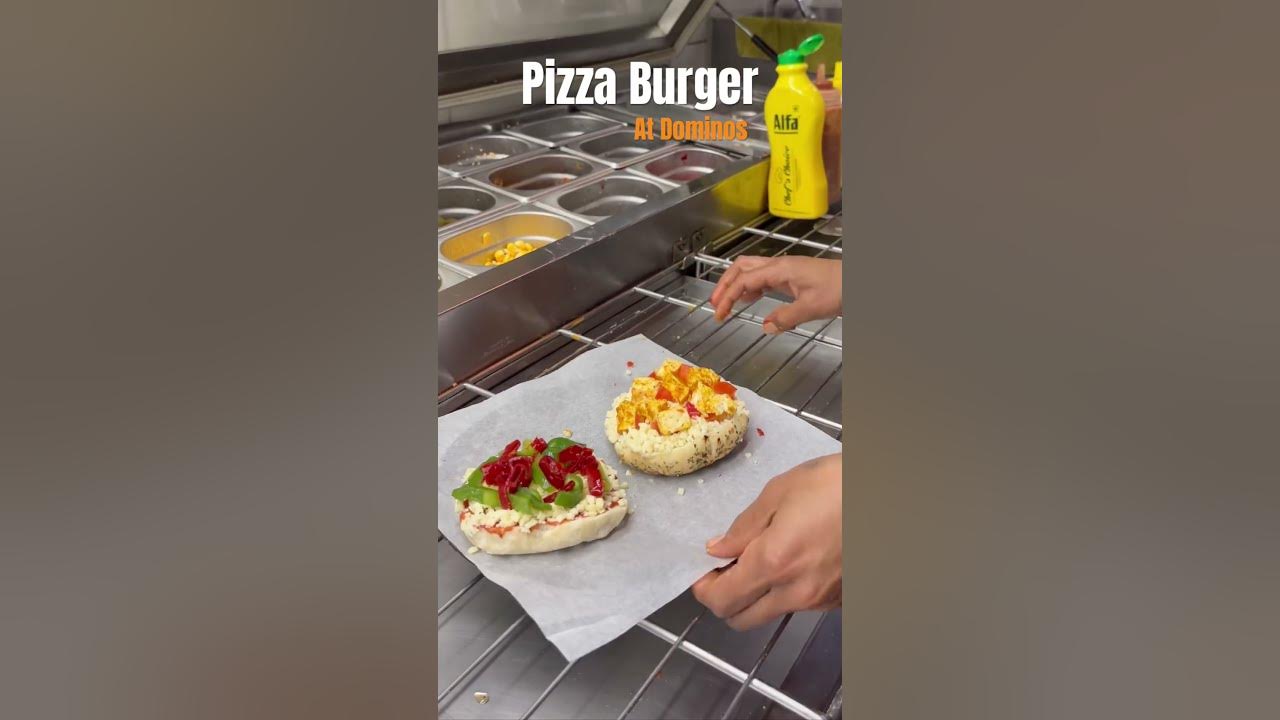 Dominos se Pizza burger Recipe #dominos #dominoshorts #dominospizza #india #food #burger #pizza