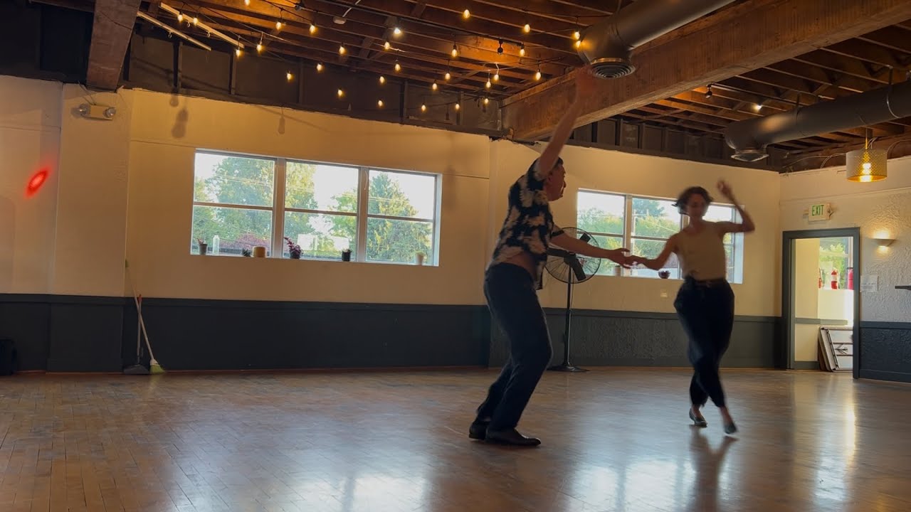Frankie Favorites Week 5 Swing it Seattle - YouTube