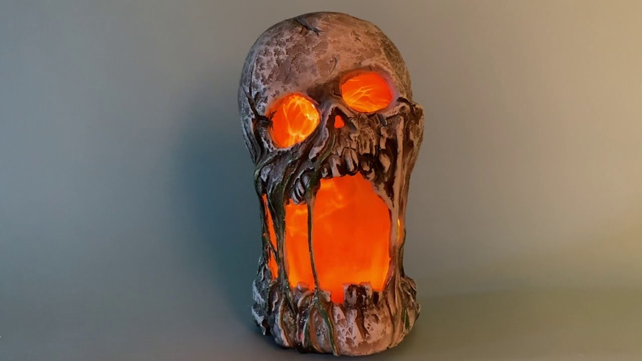 TT60064 - Flaming Rotted Skull