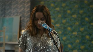 Amy Macdonald - Fire (The Roost Acoustic Session)