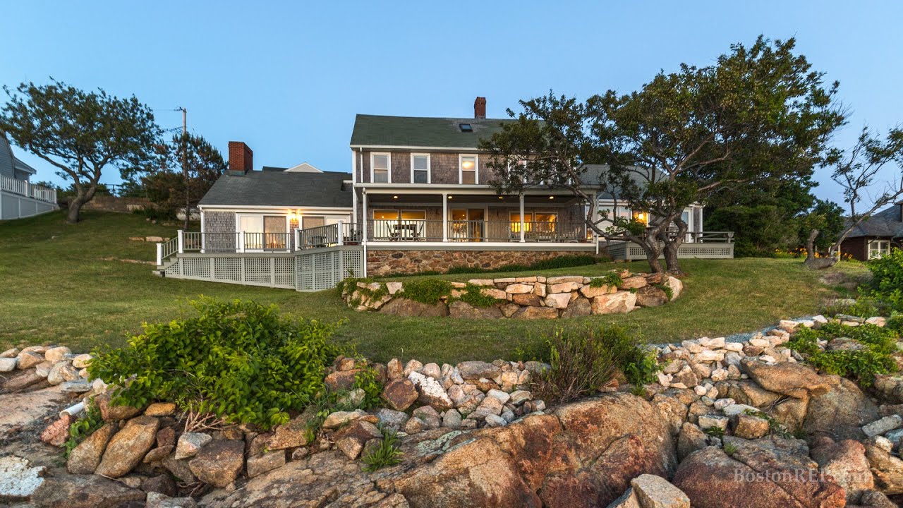 26 Rowley Shore, Gloucester MA Susan McDermott Tel 9788521655