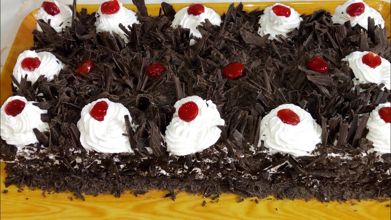 كيكة الغابة السوداء forêt noir لذيذة ناجحة خطوة بخطوة بمكونات بسيطة مع شهيوات فاطمة
