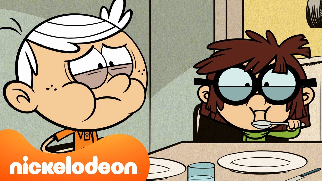 Loud House | Makan Malam Loud House Teraneh & Terlucu! 🍝 | Nickelodeon Bahasa