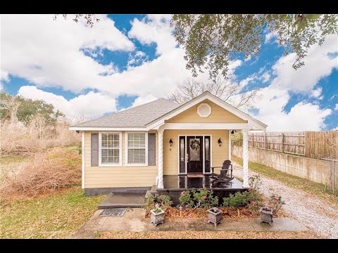 909 Bayou Road, St Bernard, LA home video tour