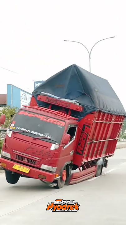 Story wa truk oleng parah 30 detik❕#truck #fyp #shorts #trukoleng #masukberanda #storywa #driver
