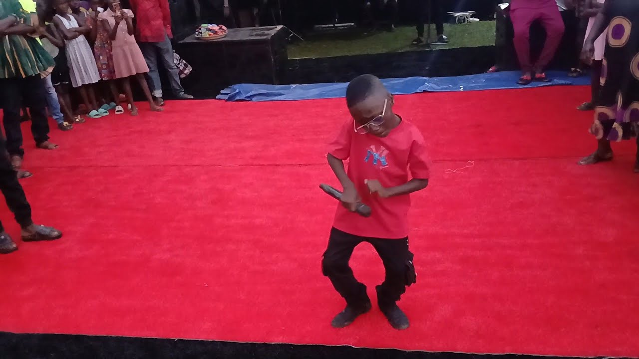 Невероятное выступление 8-летнего мальчика с группой Diwomere Int Live Band 🔥 Не пропустите! ✨️ 👏