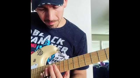 The Java Slide fingertip guitar slide - Playing Chords While Sliding