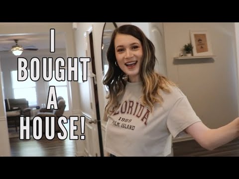 Видео: HOUSE TOUR...I bought a house!!