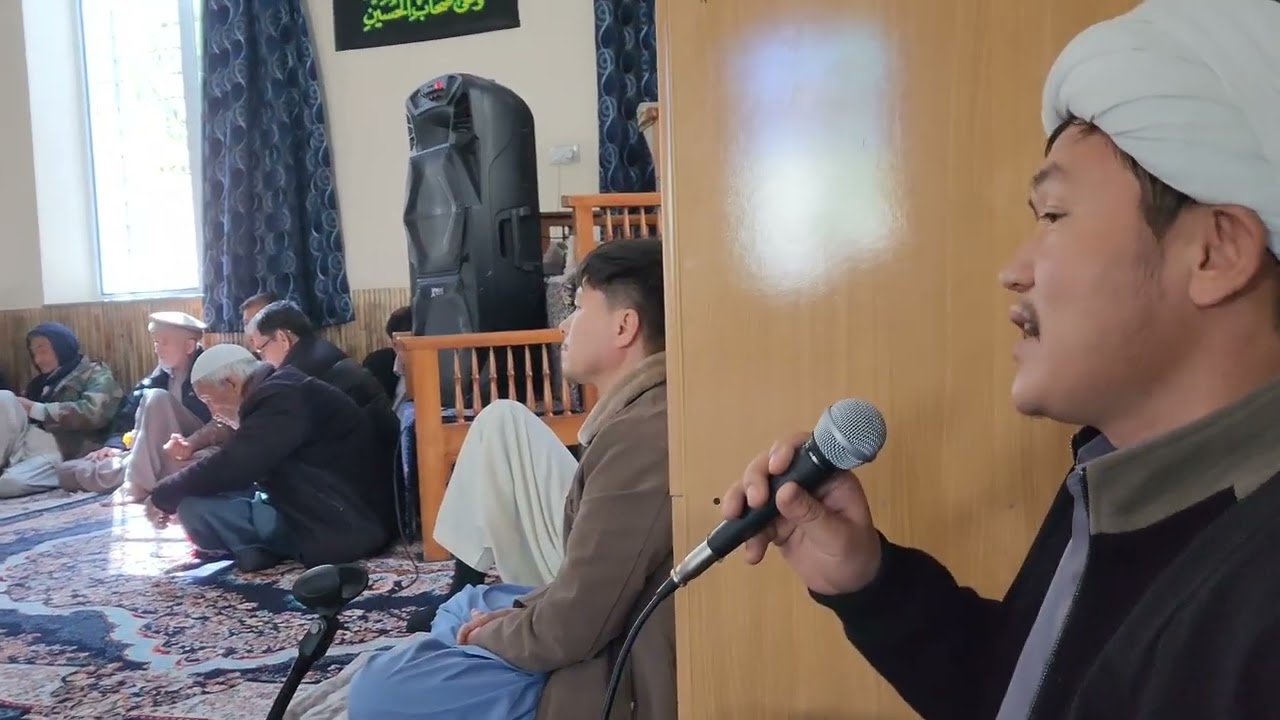 سخنرانی استاد یاوری  در باره کمک وهمکاری برای مردم 