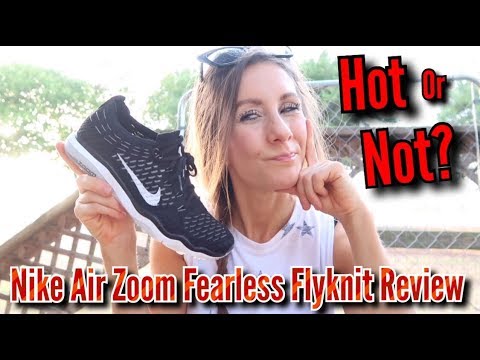 nike womens fearless flyknit training shoes