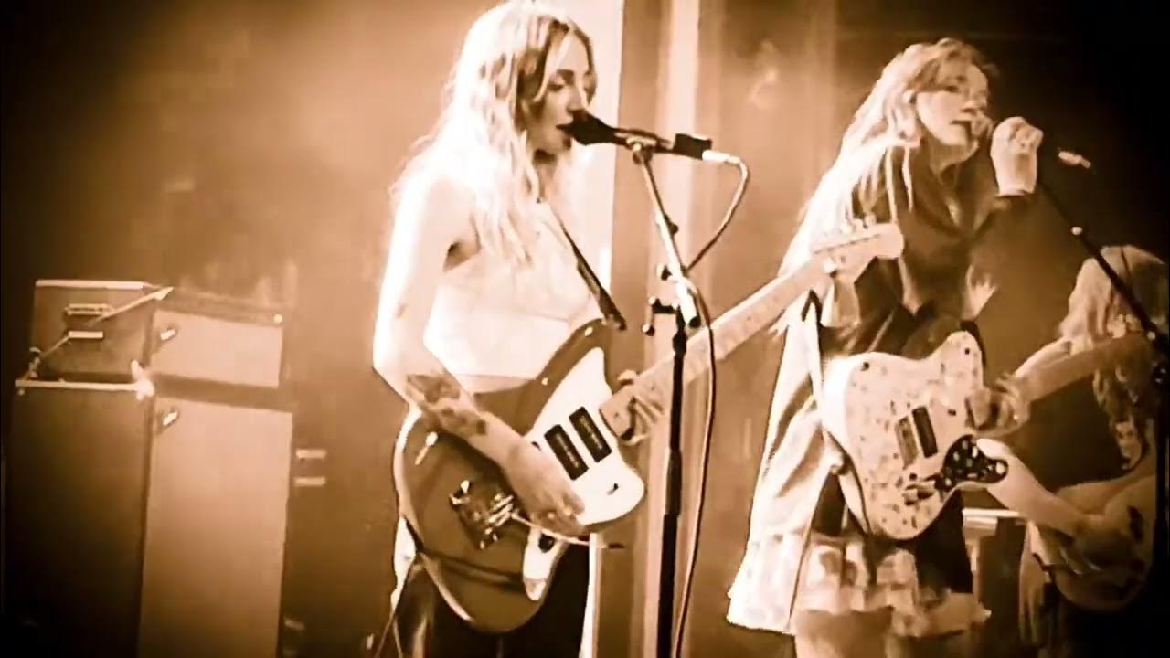 WET LEG… “CHAISE LONGUE” YouTube