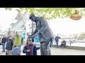 Amazing entertainer  street performer  london  southbank