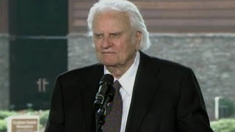 Special Report: Rev. Billy Graham dies at 99