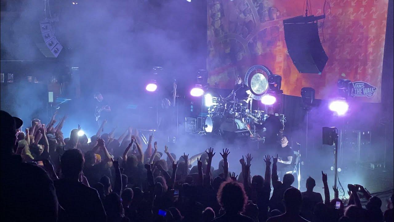 BTBAM White Walls ending live YouTube