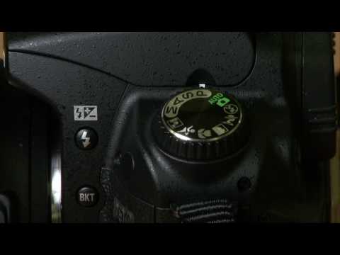 Video: NIKON Digitālo Fotokameru Plusi Un Mīnusi