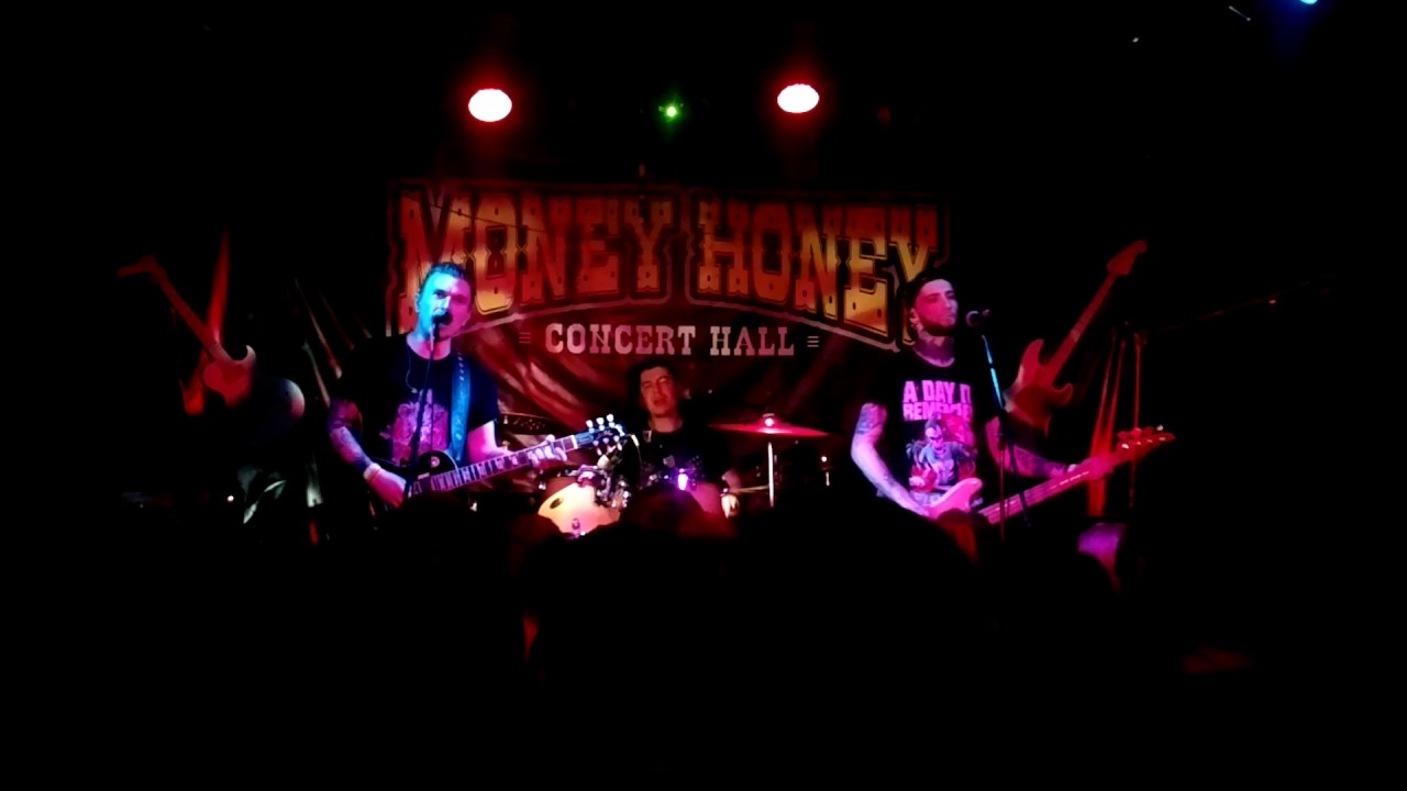 Четыре Апреля - На дне (2017 03 26 @ Money Honey, SPb)