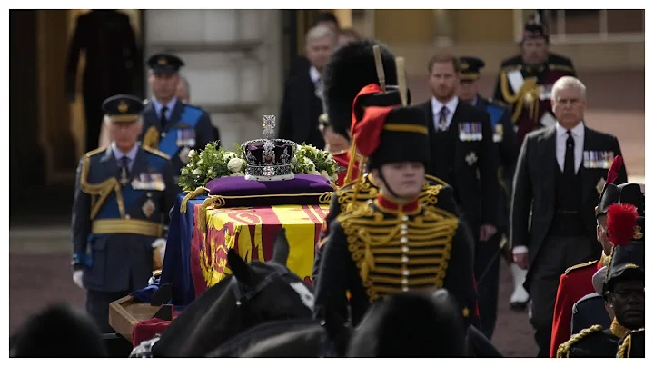 In full: Queens coffin procession through London a...