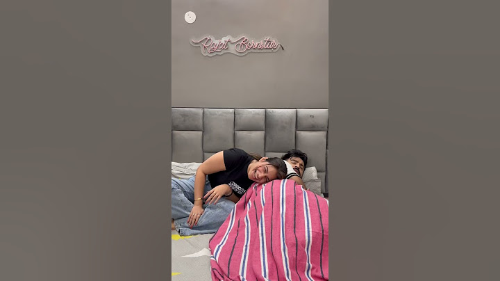 Wife Ki Acting Kari Husband Ne😰😂 #swatimonga #rajatswati #couplegoals #funny #comedy #husbandwife