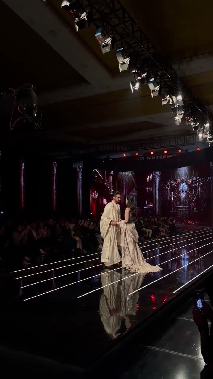 Yara Tere Bina? Couple Walk At 3rd Day of 22nd NEO HUM Bridal Couture Week #NHBCW24 #NHBCW #NEO