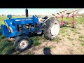 Rastrillo Agricola Juntando  La Alfalfa,  De 12 Soles Sitrex Y Un Tractor Ford 5000.