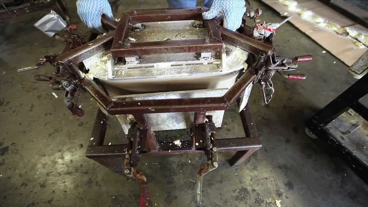 Elkhart Plastics, Inc. Mold Fabrication YouTube