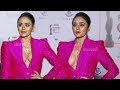 Amruta khanvilkar looking stunning in pink at filmfare ott awards 2022