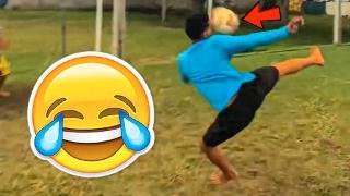 BEST FOOTBALL FAILS OF THE YEAR 2025 😂 TRY NOT TO LAUGH