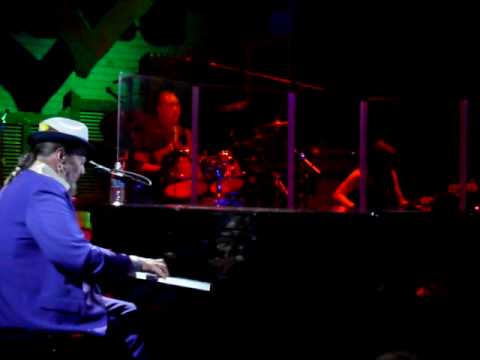 Dr John playing Tipatina in New Orleans at Piano N...