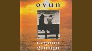 Video thumbnail of "Ezginin Günlüğü - Bir Eflatun Ölüm"