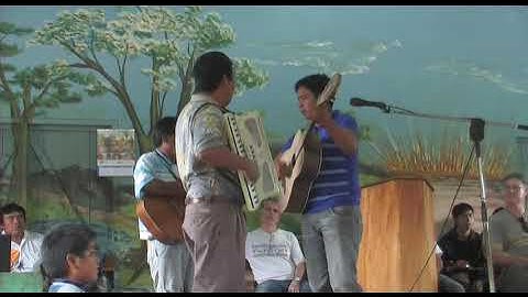 Yellow Bird Apache in Paraguay - Jope 2012