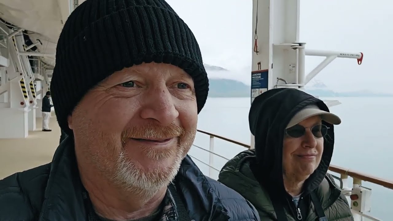 What is Glacier Bay ALASKA