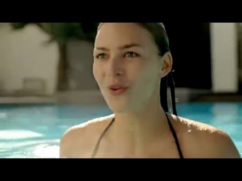 Listerine - The Blast that Lasts (featuring Tabrett Bethell)