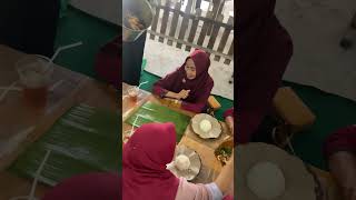 MUKBANG KERANG KEPAH HIJAU UDANG CUMI TERPEDAS NIKMAT TERMURAH MERAKYAT - ASMR SEAFOOD