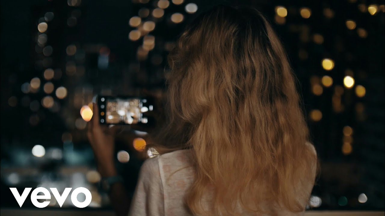 one-direction-a-m-music-video-youtube