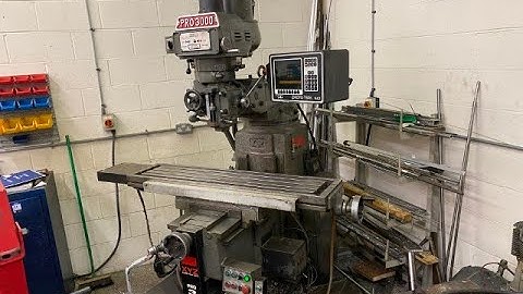 XYZ Pro 3000 Milling Machine
