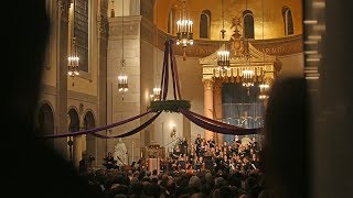 Holy Cross - Advent Festival of Lessons and Carols - 2018 Holy Cross - Advent Festival of Lessons and Carols - 2018
