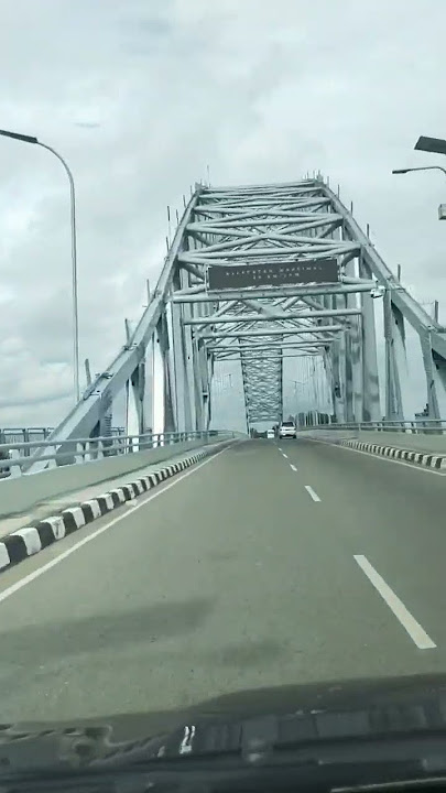 DJ Dayak//Jembatan Kembar Mahakam//Alur Sungai Mahakam