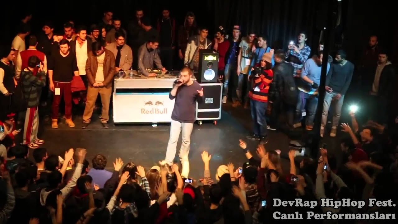 Sansar Salvo ( #DevRap Canlı Performans)