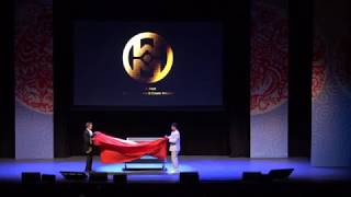 Download lagu Crystal Casket Illusion at Sony Centre | Making Woman Appear| Large Scale Illusion
