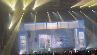Daydream B.I feat LeeHi ~ L.O.L The Hidden Stage Jakarta (Fancam)