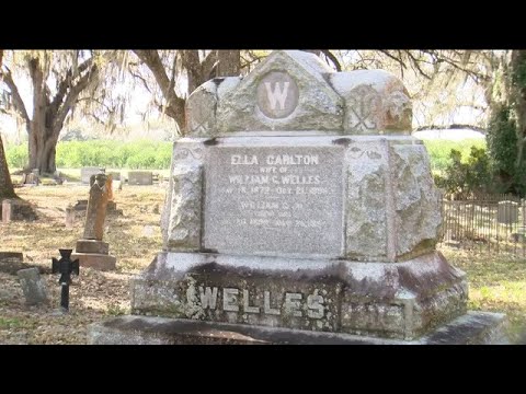 Man arrested for tampering with graves in DeSoto County