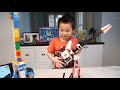 Lego EV3 Mindstrom guitar VS Lego Boost Guitar