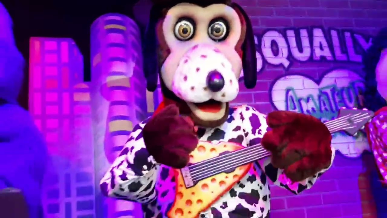 Chuck E Cheese Newington Connecticut - Song of Summer